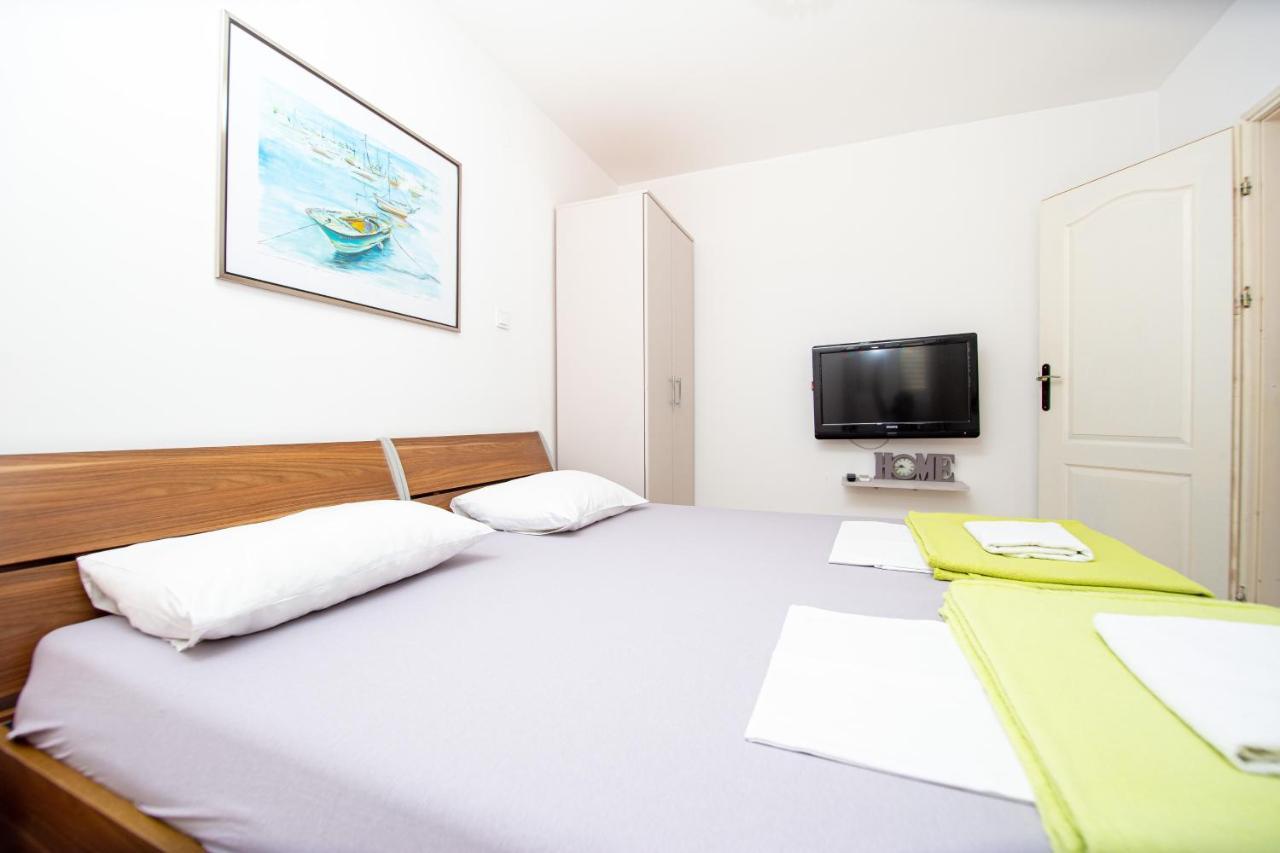 Apartment Novak บุดวา ภายนอก รูปภาพ