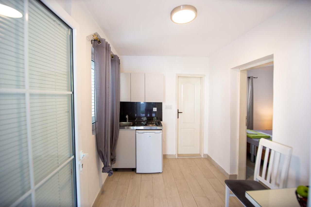 Apartment Novak บุดวา ภายนอก รูปภาพ