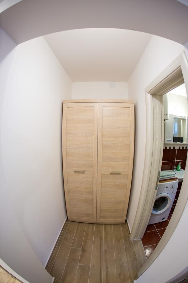 Apartment Novak บุดวา ภายนอก รูปภาพ