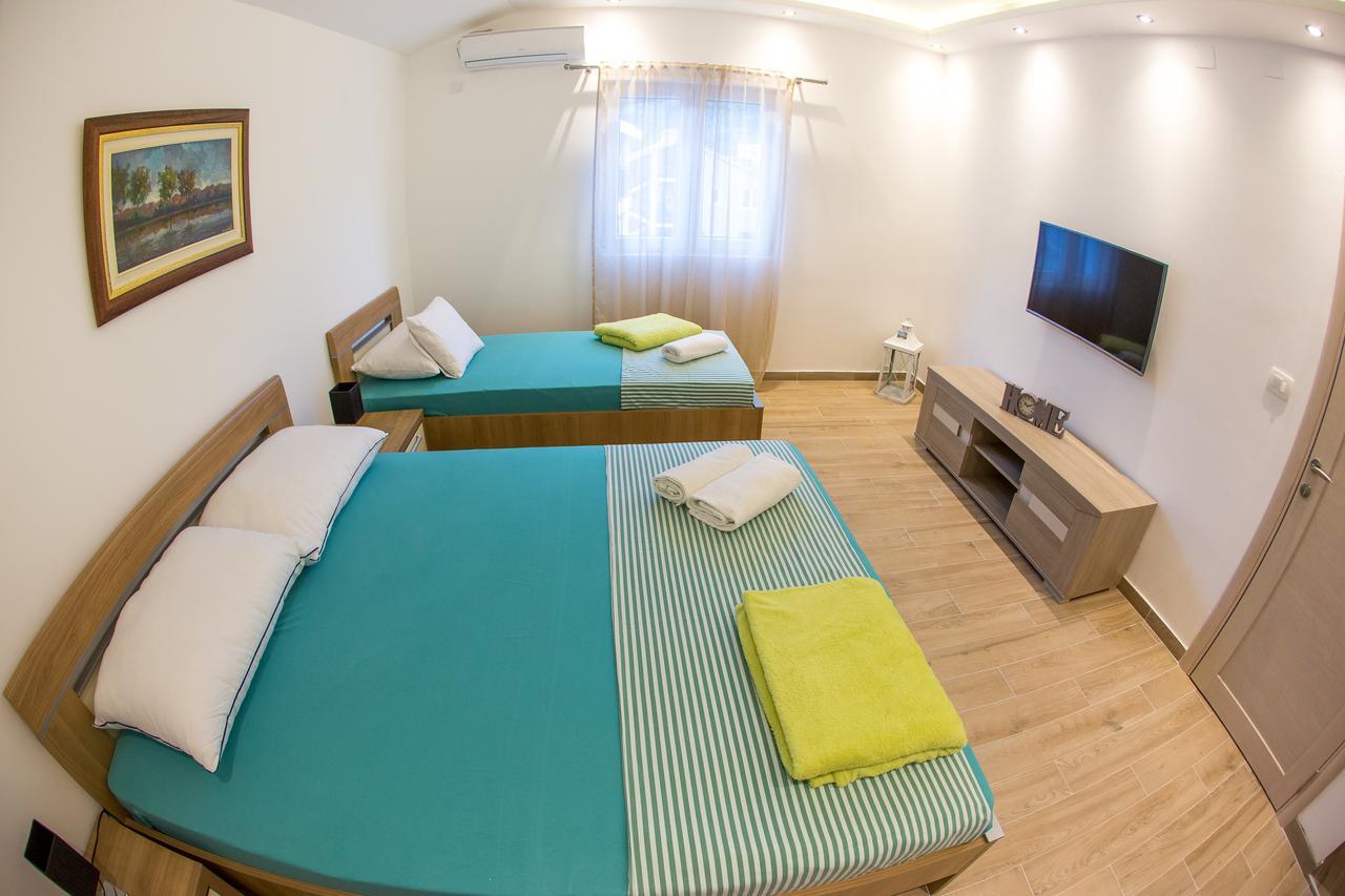 Apartment Novak บุดวา ภายนอก รูปภาพ