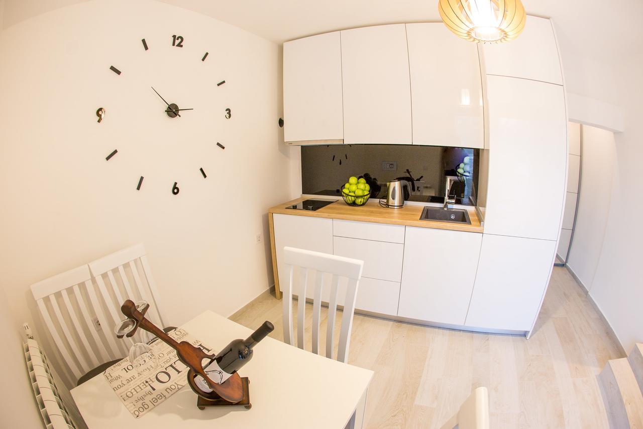 Apartment Novak บุดวา ภายนอก รูปภาพ